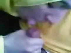 和地区的业余荡妇女兼吞咽编制