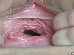 年龄适用于成熟的皮肤接近色情