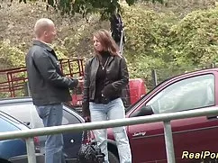 母乳喂养在人类德国免费的金发女郎
